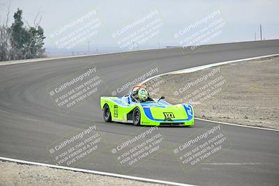 media/Jan-26-2025-CalClub SCCA (Sun) [[cfcea7df88]]/Group 6/Race/